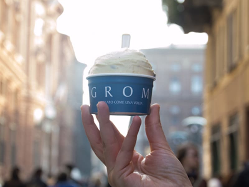 Grom 1